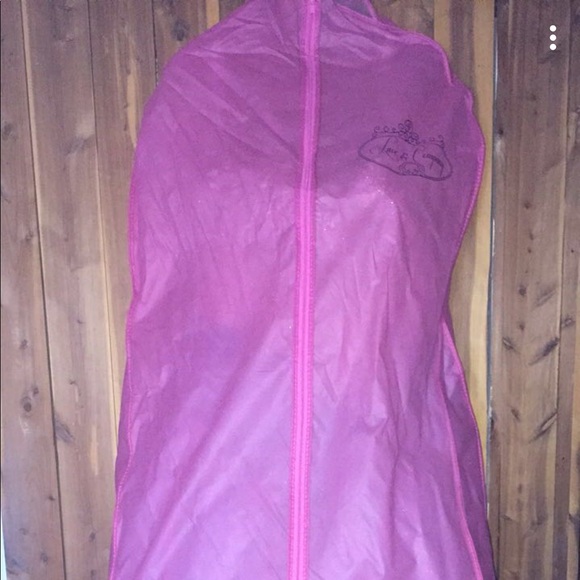 ••PROM DRESS•• - Picture 6 of 6